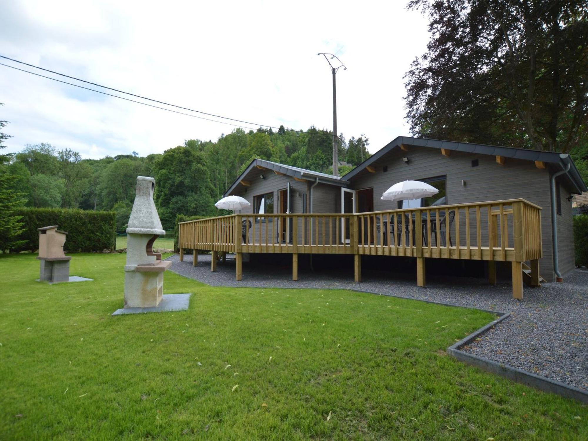 Chalet Near Ourthe River And The City Of Durbuy Vieuxville Exterior foto