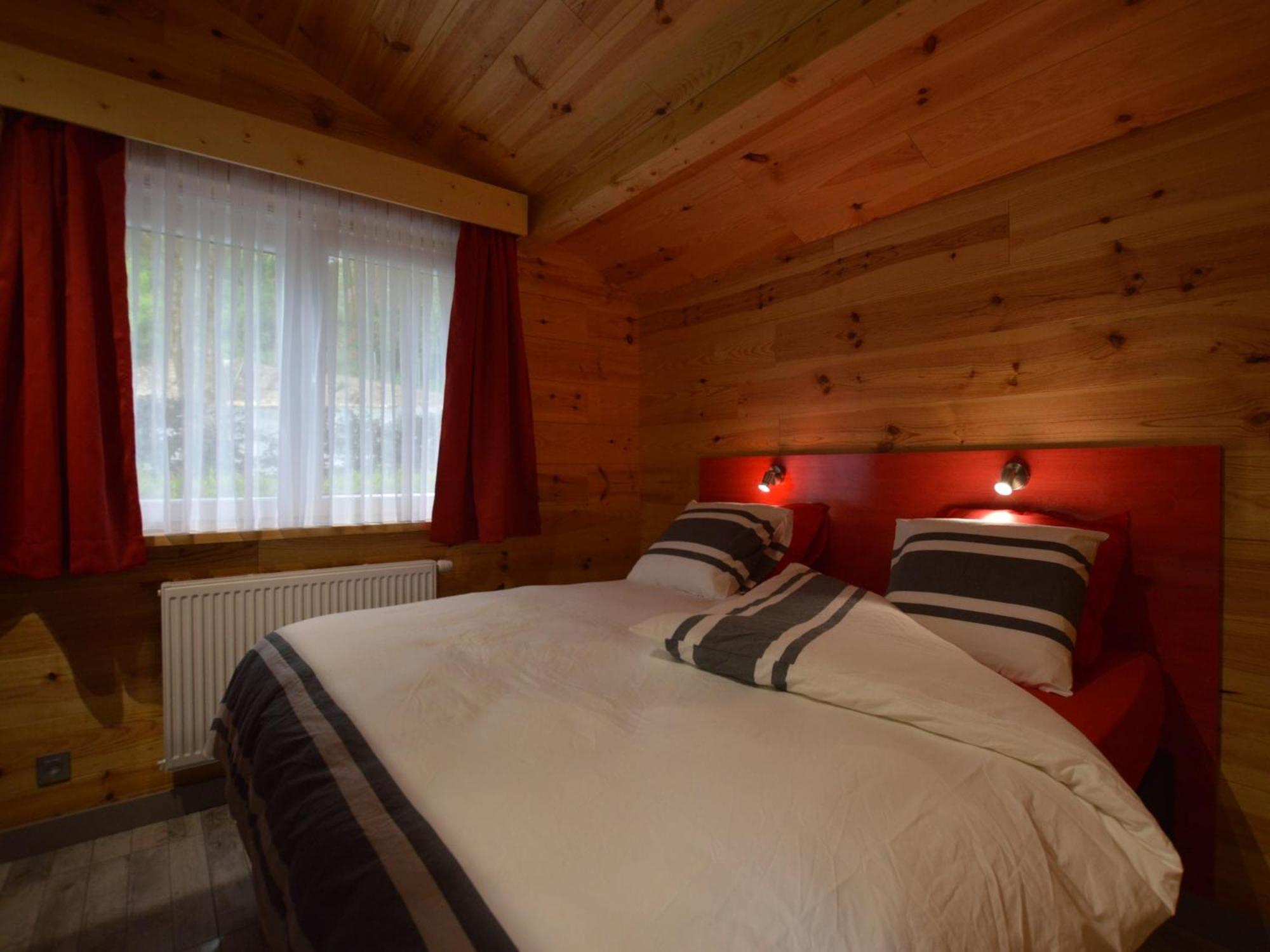 Chalet Near Ourthe River And The City Of Durbuy Vieuxville Exterior foto